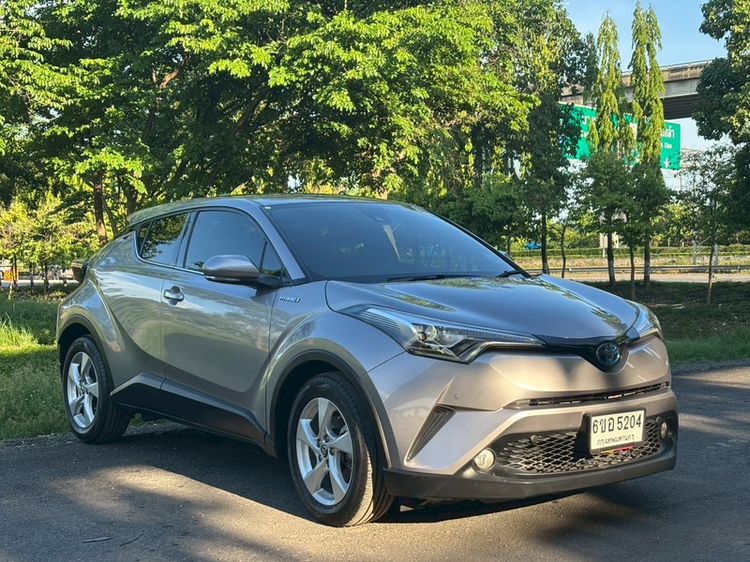 รถ Toyota C-HR 1.8 HV Hi สี เทา