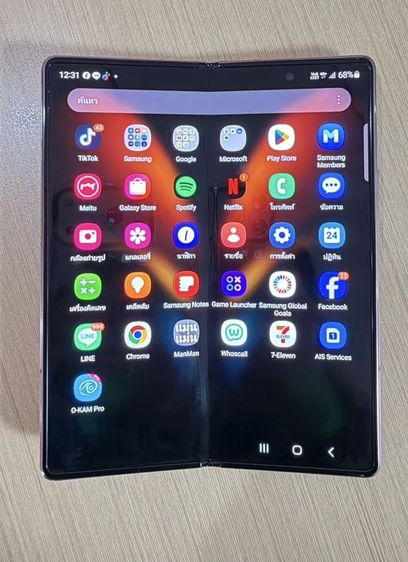 ขายGalaxy Z Fold2ตำหนิตามรูปจอหน้ามีเส้นแต่ใช้งานได้ปกติ