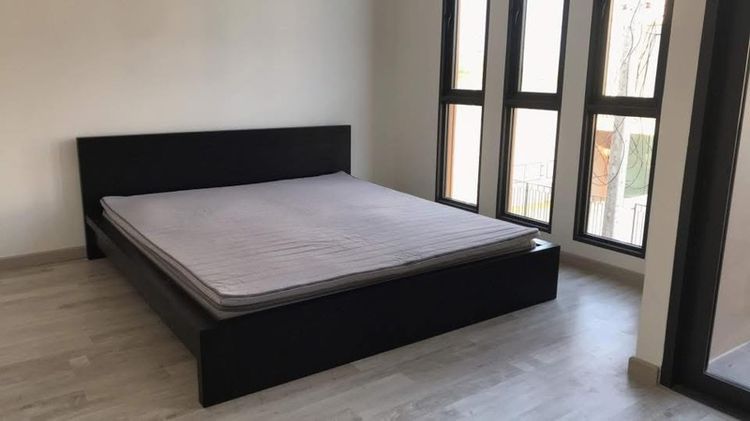 คิง เตียง IKEA รุ่น Malm ขนาด 6 ฟุต