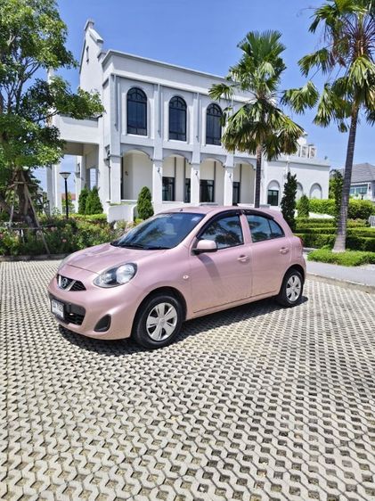 รถ Nissan March 1.2 EL สี ชมพู