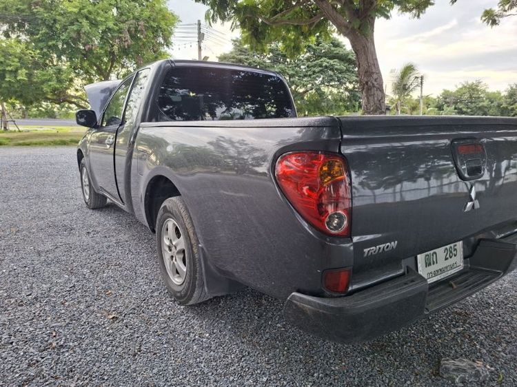 รถ Mitsubishi Triton 2.4 CNG สี เทา