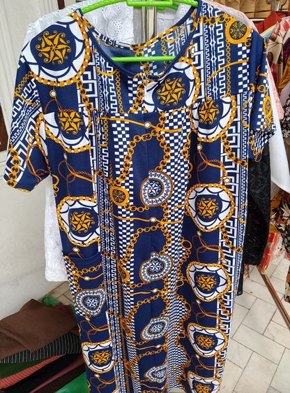 เสื้อผ้ามือสอง รูปที่ 4