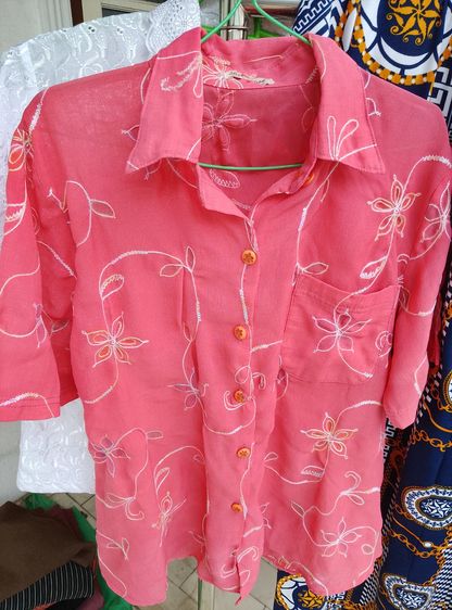 เสื้อผ้ามือสอง รูปที่ 9