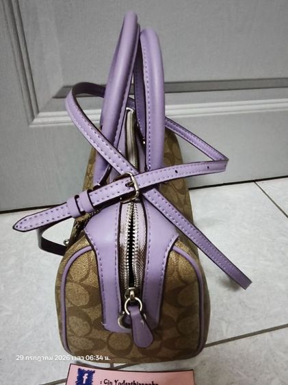 coach ทรงหมอน มือ2 แท้ 💯% รูปที่ 4