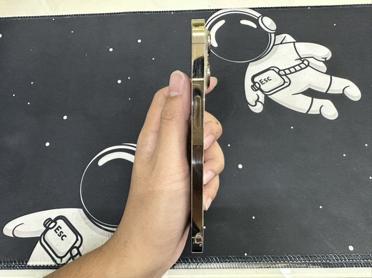 iPhone 13Pro รูปที่ 4