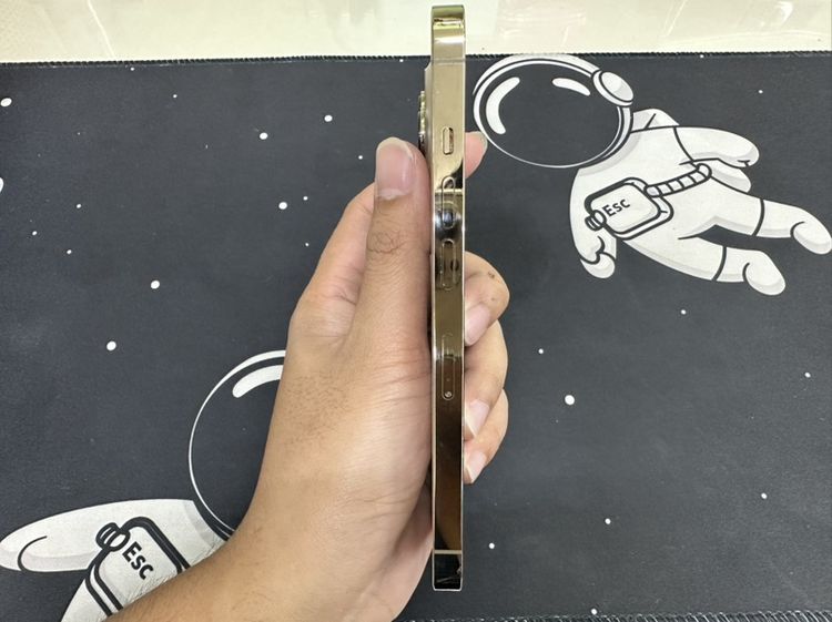 iPhone 13Pro รูปที่ 3