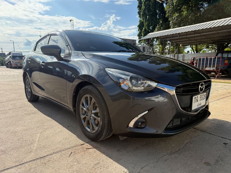 Mazda Mazda 2 2017 1.3 Sedan เบนซิน เทา