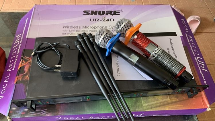 ไมค์ลอยคู่ Shure ur 24d