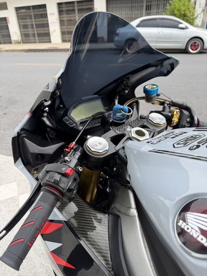 Honda CBR1000RR ปี 2015 รูปที่ 9