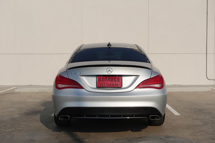 Mercedes-Benz CLA-Class 2016 CLA180 Sedan เบนซิน ไม่ติดแก๊ส เกียร์อัตโนมัติ บรอนซ์เงิน รูปที่ 4
