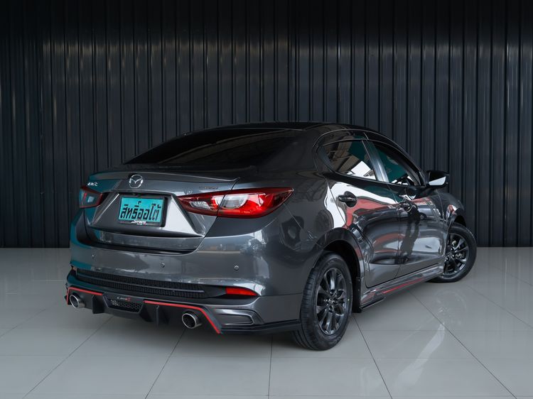Mazda Mazda 2 2021 1.3 Skyactiv-G S Leather Sedan Sedan เบนซิน ไม่ติดแก๊ส เกียร์อัตโนมัติ เทา รูปที่ 4