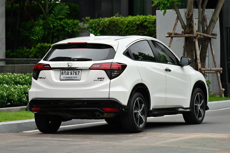 Honda HR-V 2019 1.8 RS Utility-car เบนซิน ไม่ติดแก๊ส เกียร์อัตโนมัติ ขาว รูปที่ 4