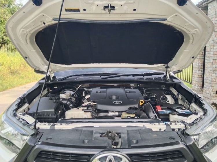 Toyota Hilux Revo 2021 2.4 Entry ดีเซล เกียร์ธรรมดา ขาว รูปที่ 4