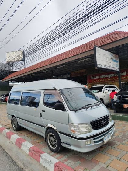 รถตู้โตโยต้าหลังคาสูง3.0Gปี2003