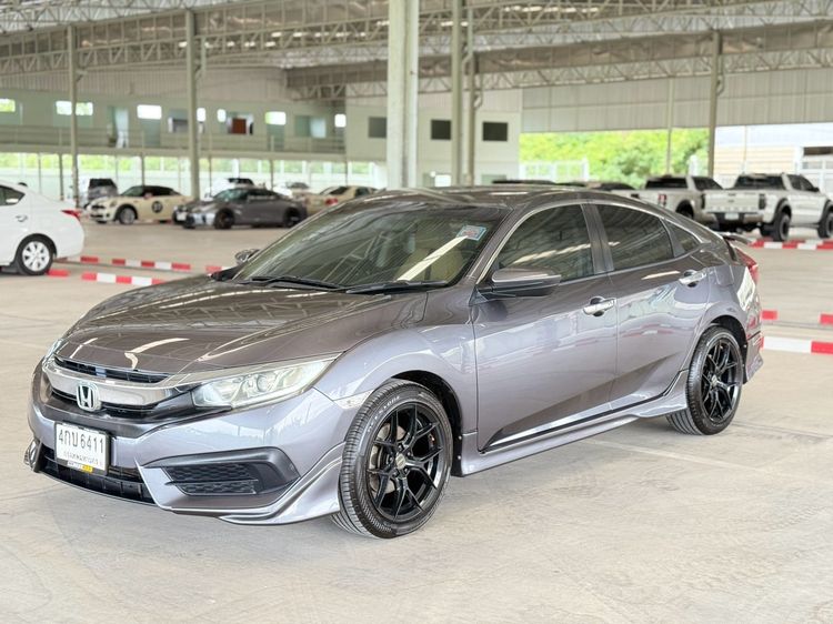 รถ Honda Civic 1.8 E i-VTEC สี เทา