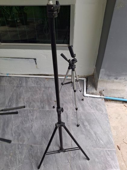 ขาตั้งกล้องแบบสามขา ขาย ขา ตั้ง กล้อง ตาม สภาพ ครับ ทุก ๆ