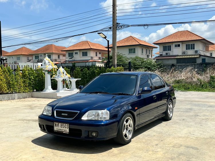 รถ Isuzu Vertex รุ่นย่อยอื่นๆ สี บรอนซ์เงิน