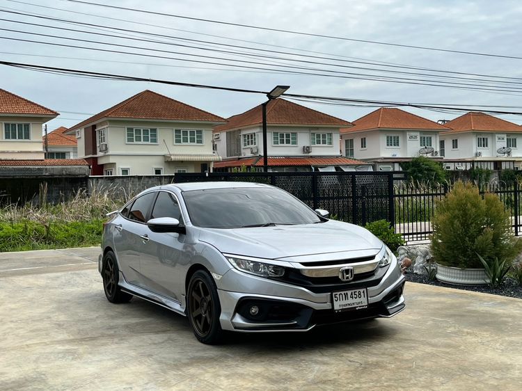 Honda Civic 2016 1.8 EL i-VTEC Sedan เบนซิน ไม่ติดแก๊ส เกียร์อัตโนมัติ บรอนซ์เงิน รูปที่ 3