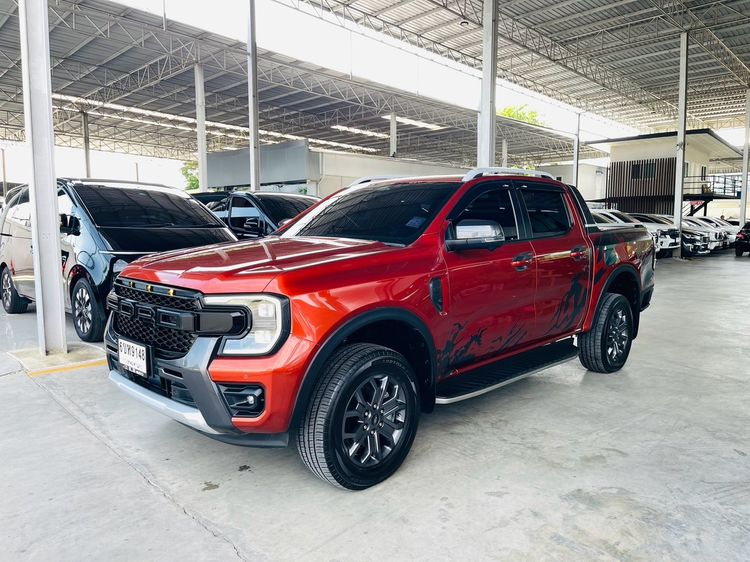 รถ Ford Ranger 2.0 Bi-Turbo 4WD Wildtrak สี แดง