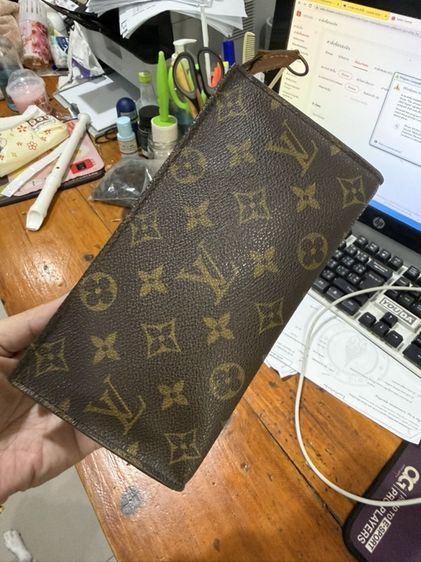 Lv ลูก BUCKET GM DC- แท้ล้านเปอร์เซ็นต์ สวยอยู่แคนวาสชัดไม่ปริแตก ปล่อยเบามากเอาไปใช้ค่ะ