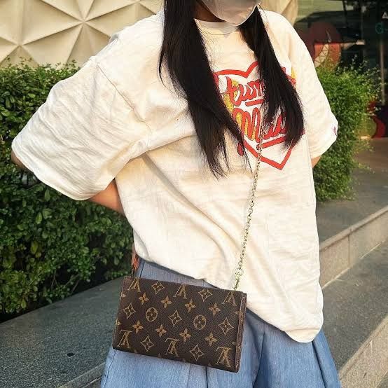 Lv ลูก BUCKET GM DC- แท้ล้านเปอร์เซ็นต์ สวยอยู่แคนวาสชัดไม่ปริแตก ปล่อยเบามากเอาไปใช้ค่ะ รูปที่ 11