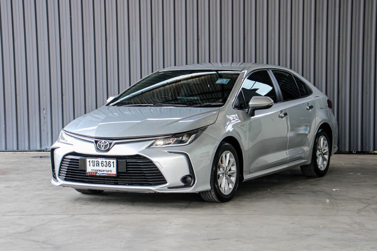 Toyota Corolla 2021 1.6 Sedan เบนซิน ไม่ติดแก๊ส เกียร์อัตโนมัติ เทา