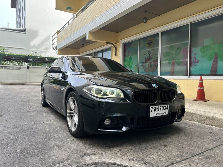 BMW Series 5 2015 525d Sedan ดีเซล ไม่ติดแก๊ส เกียร์อัตโนมัติ ดำ รูปที่ 3