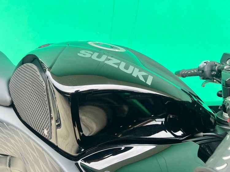 Suzuki Hayabusa Gen 3 สีดำ ปี2025 วิ่งเพียง 3,000  รูปที่ 4