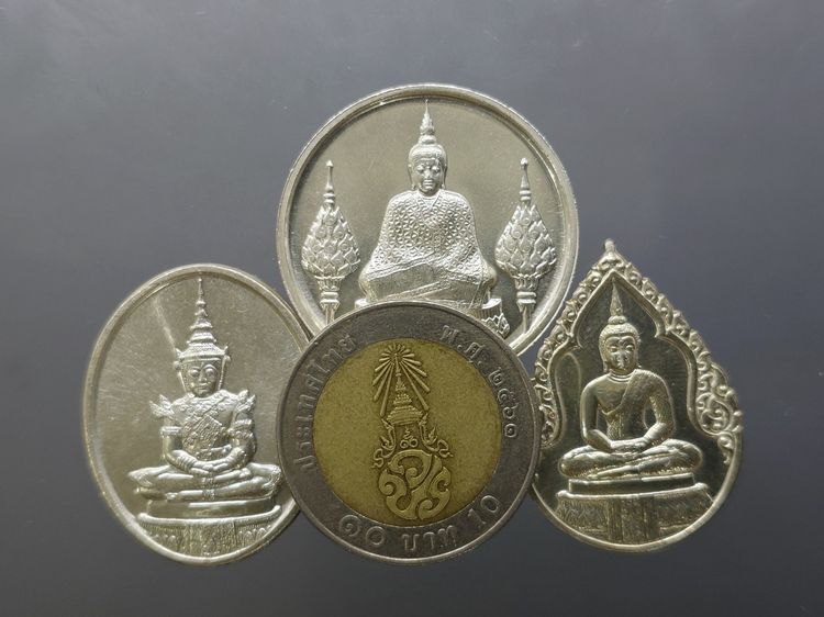 เหรียญพระแก้วมรกต ภปร รุ่นแรก ชุด 3 ฤดู เนื้อเงิน ฉลองกรุงรัตนโกสินทร์ 200 ปี พ.ศ.2525 พร้อมกล่อง รูปที่ 7
