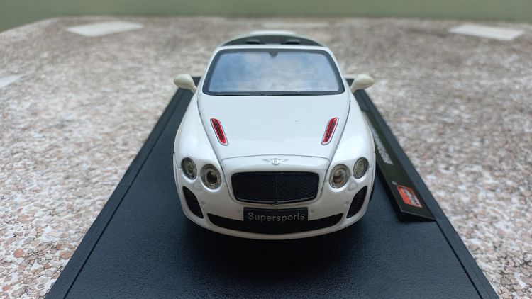 โมเดลรถเหล็ก BENTLEY Supersports ISR ของใหม่ ราคาถูก 
