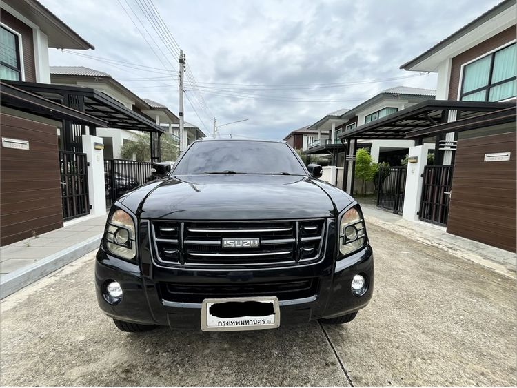 รถ Isuzu D-MAX 3.0 Hi-Lander สี ดำ