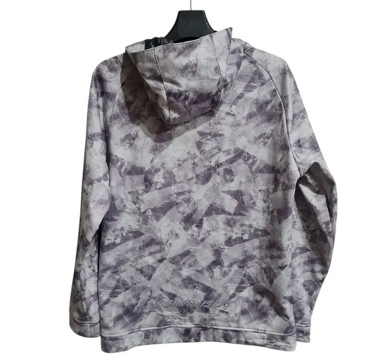 เสื้อเสื้อกันหนาว Find-Out แท้ ลายกราฟิกเทา-ขาว ด้านในบุฟลีซหนานุ่ม Size L อก 35-38.5" ไหล่ 16" ยาว 36" สภาพสวย รูปที่ 4