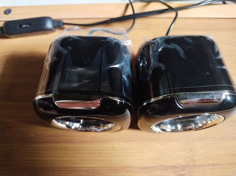ลำโพงมือสอง สภาพดี (มีกล่อง) ราคา MeeGoo รุ่น DS04 ใช้ได้มัลติมีเดีย USB ลำโพงตั้งโต๊ะลำโพงคอมพิวเตอร์แบบมีสาย 2.0 รูปที่ 2
