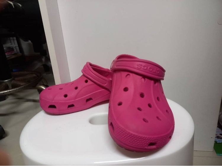 รองเท้า Crocs เด็ก มือสอง สภาพดีมาก รูปที่ 2