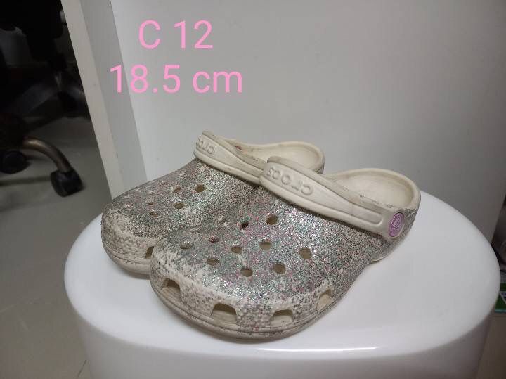 ไม่ระบุ ขาว รองเท้า Crocs เด็ก C12