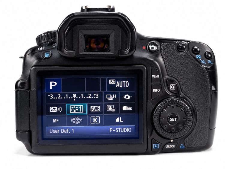 ขายกล้อง Canon EOS 60D + Sigma 18-200mm OS HSM พร้อมใช้งาน รูปที่ 2