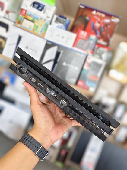 - PlayStation 4 Pro 1TB Gaming Console รูปที่ 6