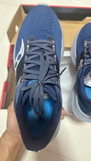รองเท้าวิ่ง อื่นๆ ผู้ชาย นำเงินเข้ม รองเท้า Saucony Ride 17 เบอร์ US 9, UK 8, EUR 42.5, CM 27
