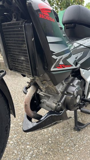 HONDA SONIC 125 คาร์บูเกียร์สตาร์ทเท้ารถมือเดียวซื้อเงินสดเครื่องดีมากสีสวยมากต้องมาดูของจริงมีสถานที่ให้ทดลองขับขี่ก่อนซื้อ รูปที่ 7