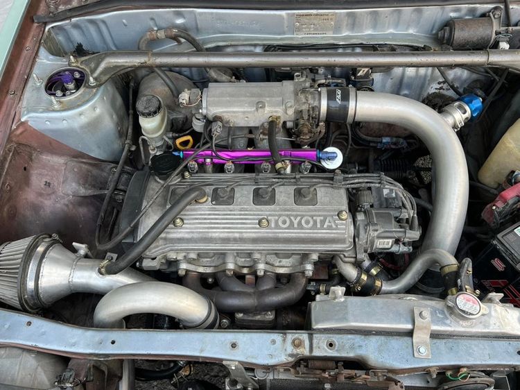Toyota Starlet 1984 1.3 XLi Sedan เบนซิน เกียร์ธรรมดา เทา รูปที่ 2