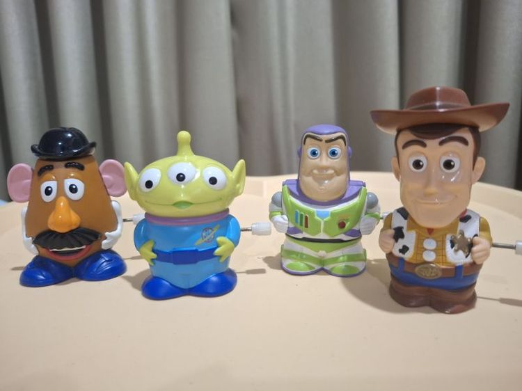 ตัวต่อ เลโก้ จิ้กซอว์ Toy story ไขลาน From Tokyo Disney