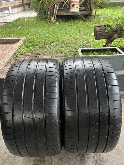 ยาง KUMHO 305 30 20 ปี22 คู่ 2000 บาท ไม่ปะ