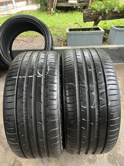 ยาง TOYO 245 35 19 ปี22 คู่ 2000 บาท ไม่ปะ