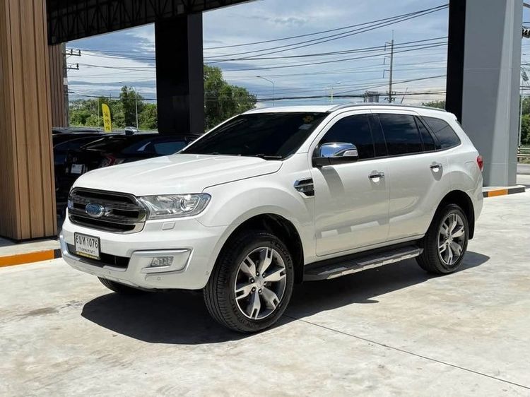Ford Everest 2017 2.2 Titanium+ Utility-car ดีเซล ไม่ติดแก๊ส เกียร์อัตโนมัติ ขาว รูปที่ 3