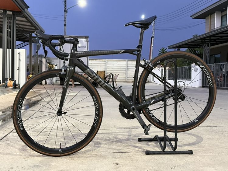 เสือหมอบตัวท็อป BMC SLR01 Size51 ชุดเกียร์ Ultegra เต็มชุด (ขาดแค่ล้อเท่านั้น)เสือหมอบ BMC SLR01 ตัวท็อปสุด