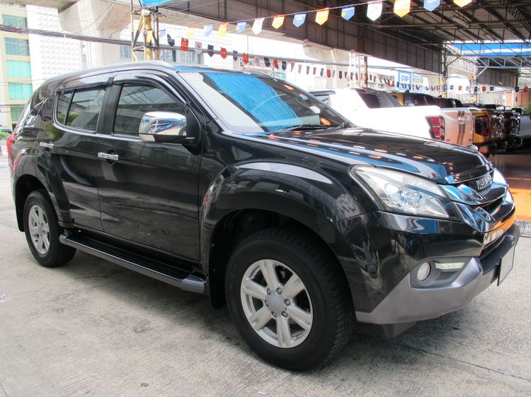 Isuzu MU-X 2014 3.0 Utility-car ดีเซล ไม่ติดแก๊ส เกียร์อัตโนมัติ ดำ รูปที่ 2