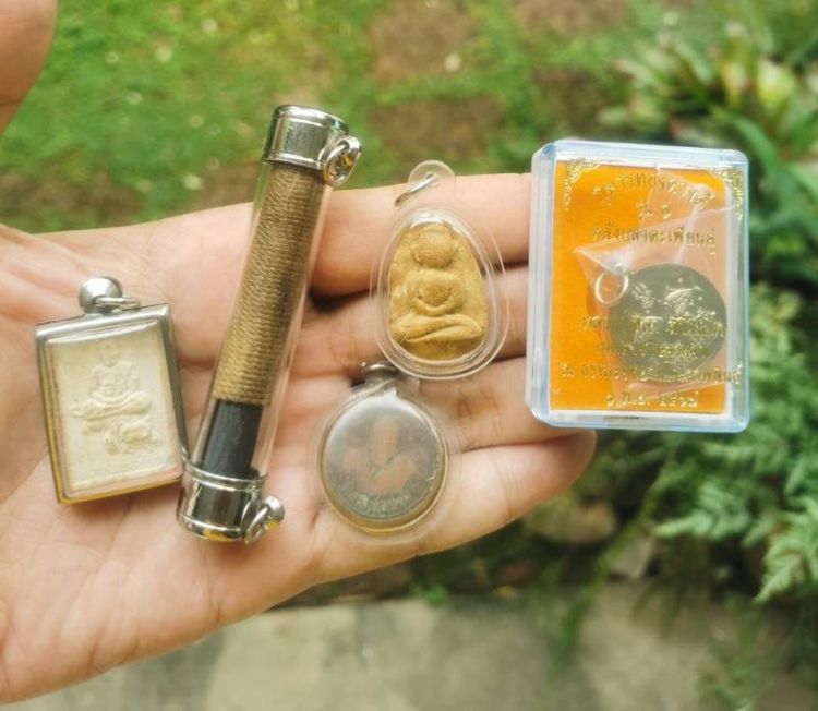พระบ้าน​ องค์​ละ​150​ เหมา​ 5องค์​ 500