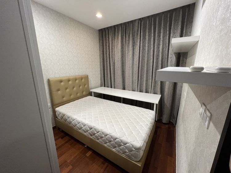 ปล่อยเช่า คอนโด wish signature saim midtown