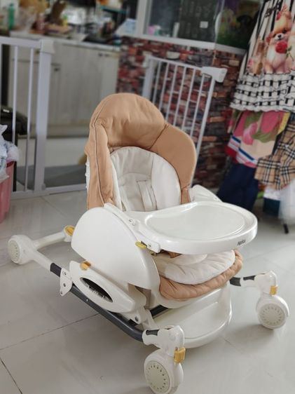 ไฮแชร์ Aprica High-Low Bed & Chair Compact รูปที่ 9