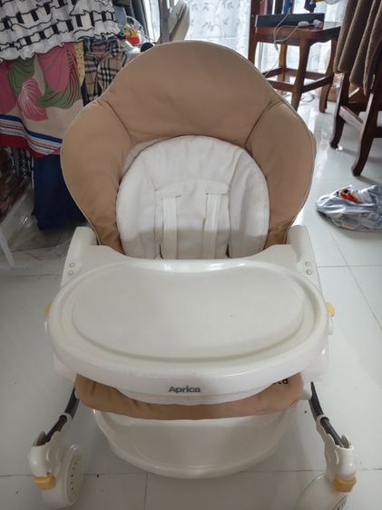 ไฮแชร์ Aprica High-Low Bed & Chair Compact รูปที่ 14